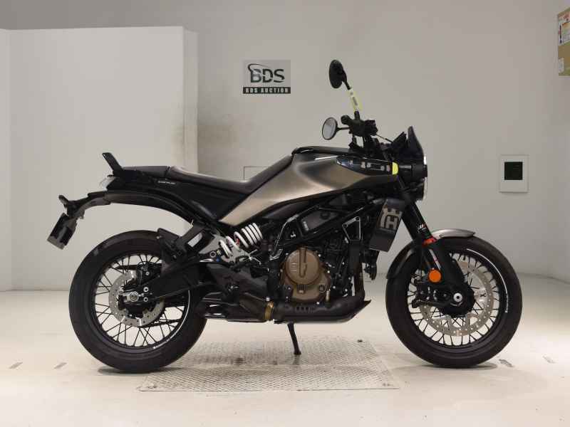 Husqvarna Svartpilen 401 2024