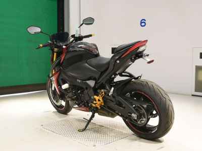 Suzuki GSX-S1000 2015