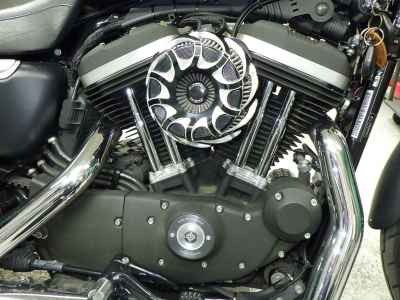 Harley-Davidson Sportster Iron XL883N 2014