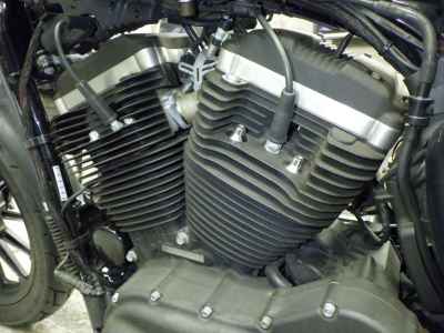 Harley-Davidson Sportster Iron XL883N 2014