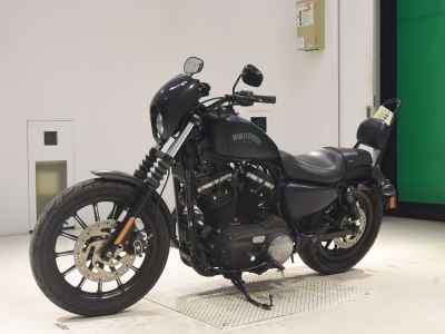 Harley-Davidson Sportster Iron XL883N 2014