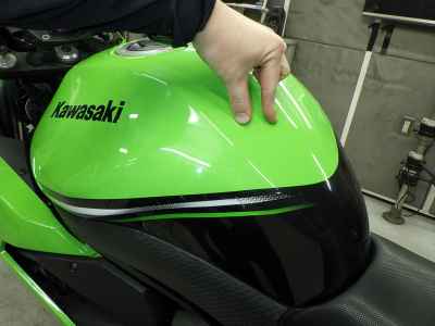 Kawasaki Ninja 400R 2011