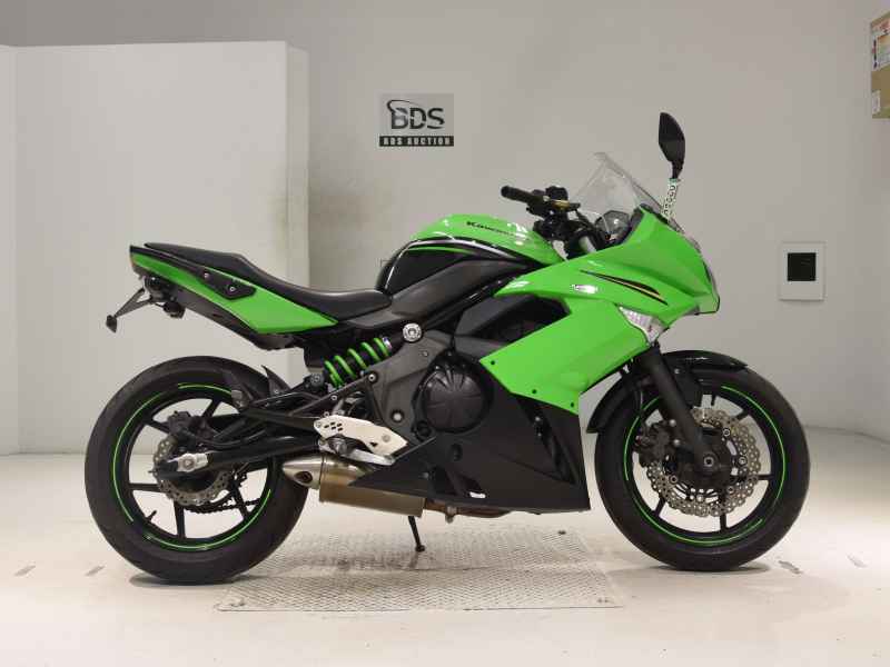 Kawasaki Ninja 400R 2011