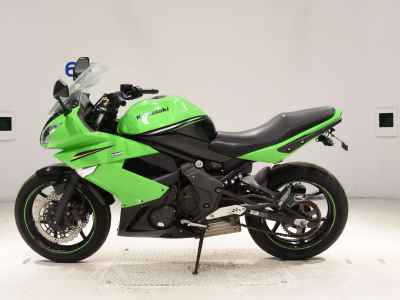 Kawasaki Ninja 400R 2011