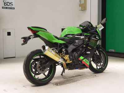 Kawasaki Ninja ZX-25R 2021