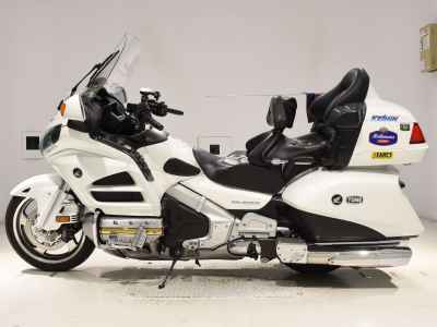 Honda GL1800 Gold Wing Airbag Navi 2012