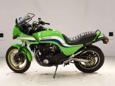 Kawasaki GPZ1100F 2023