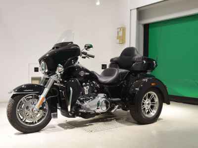 Harley-Davidson Electra Glide FLHTCU1580 2023