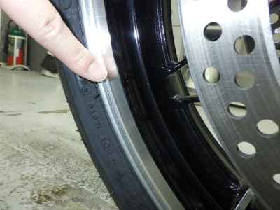 Kawasaki Z900RS 2025