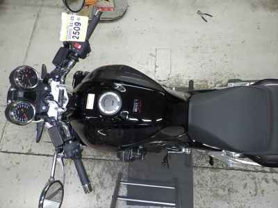 Honda CB1300SF 2025