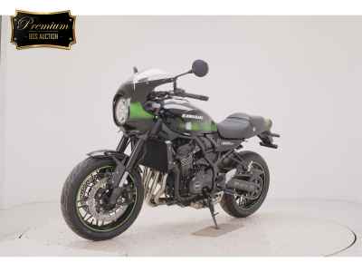 Kawasaki Z900RS Cafe 2025