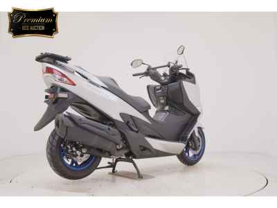 Suzuki Burgman 400 2024