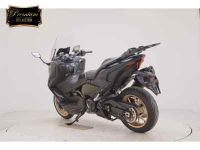Yamaha TMAX 560T 2024
