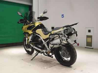 Moto Guzzi Stelvio 1200 2009