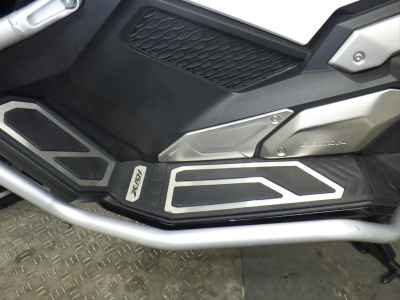 Honda X-Adv 750 2025