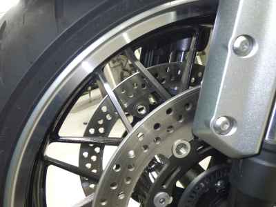 Kawasaki Z900RS 2025