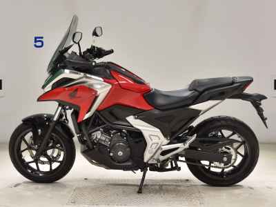 Honda NC750X DCT 2022