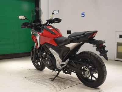 Honda NC750X DCT 2022