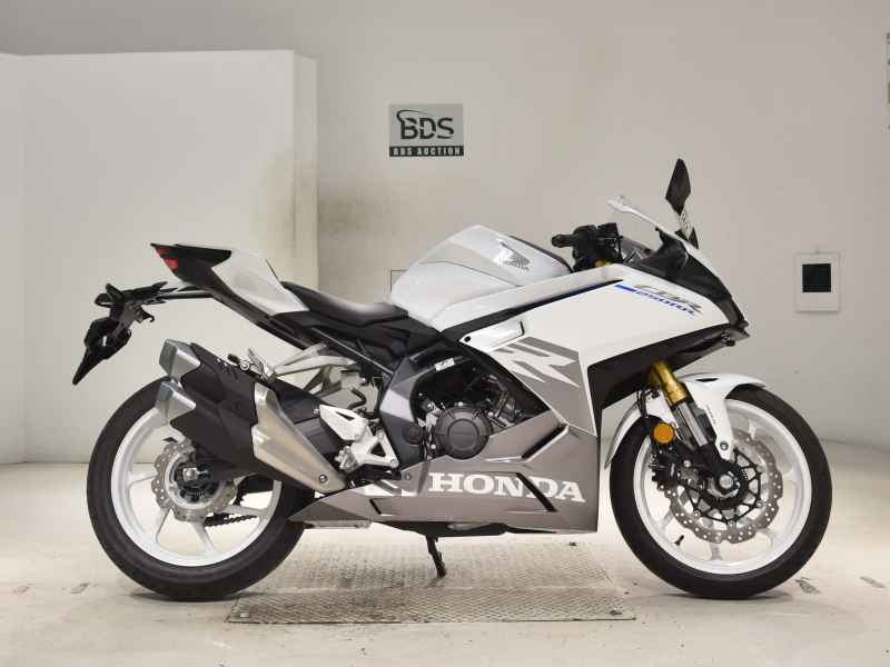 Honda CBR250RR 2023
