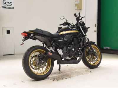 Kawasaki Z650RS 2024