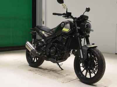 Benelli Leoncino 250 2022