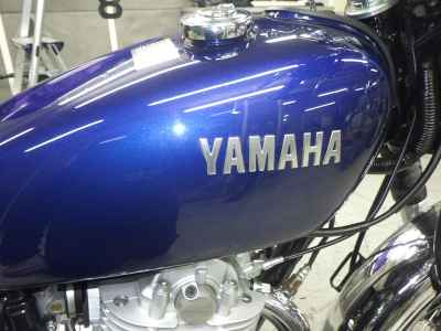 Yamaha SR400 2021