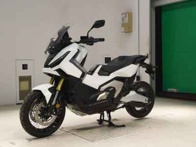 Honda X-Adv 750 2025