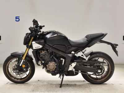 Honda CB650R E-Clutch 2025