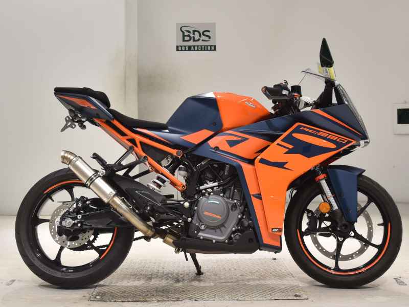 KTM RC 390 2024