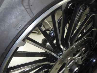 Harley-Davidson Breakout FXBR1920 2023