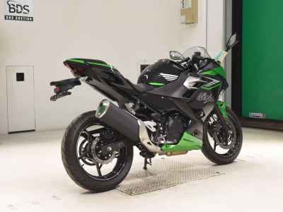 Kawasaki Ninja 400 2024