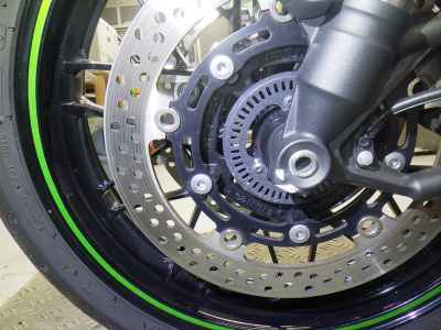 Kawasaki Z900RS Cafe 2024