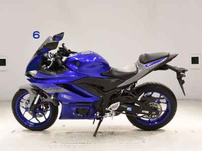 Yamaha YZF-R25 2021
