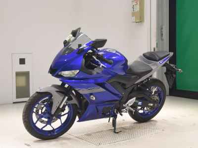 Yamaha YZF-R25 2021