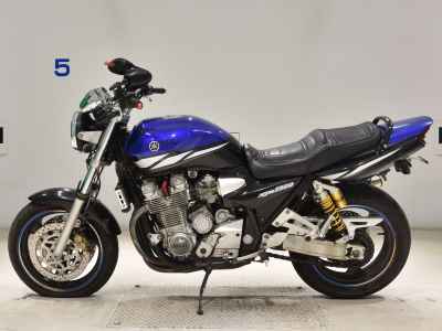 Yamaha XJR1300 2005