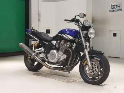 Yamaha XJR1300 2005