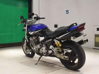 Yamaha XJR1300 2005