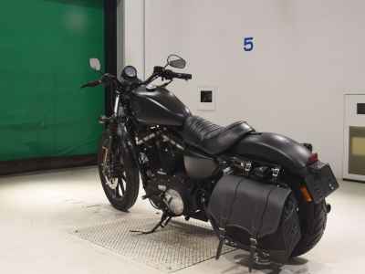 Harley-Davidson Sportster Iron XL883N 2019