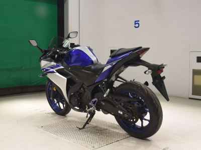 Yamaha YZF-R3 2016
