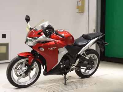Honda CBR250R 2011