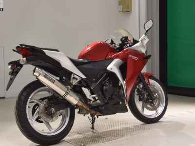 Honda CBR250R 2011