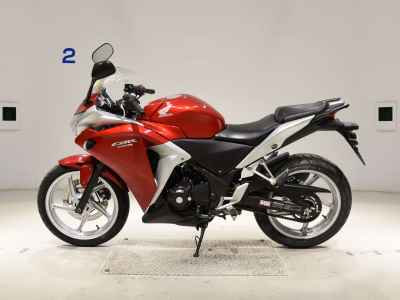 Honda CBR250R 2011