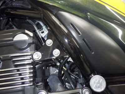 Kawasaki Z900RS 2024