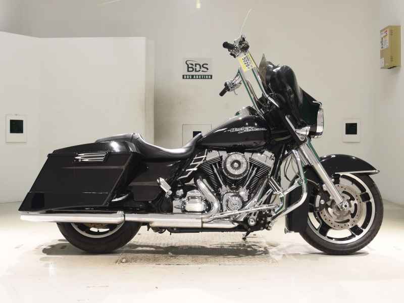 Harley-Davidson Street Glide FLHX1690 2012