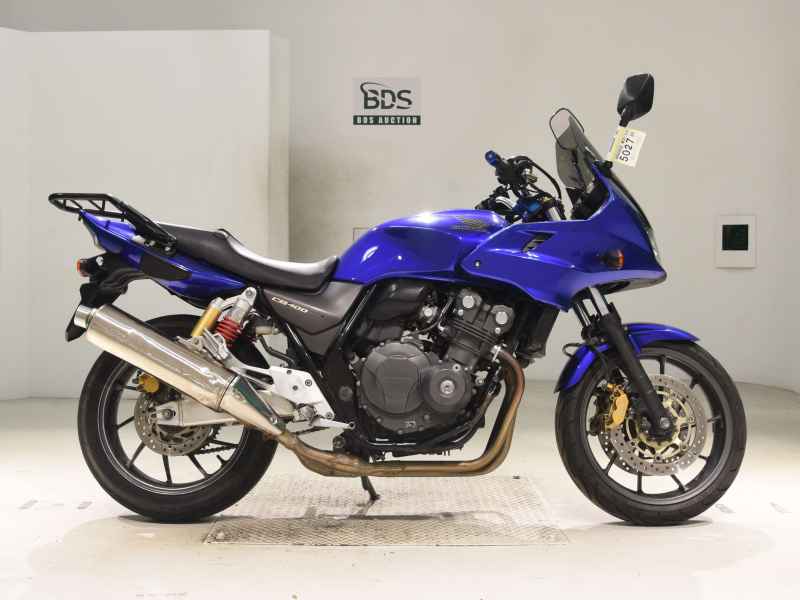 Honda CB400 Super Boldor 2015