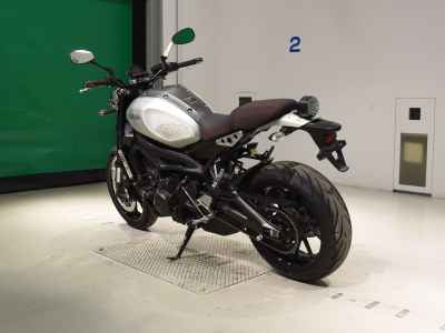 Yamaha XSR900 2016
