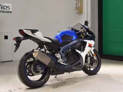 Suzuki GSX-R750 2011