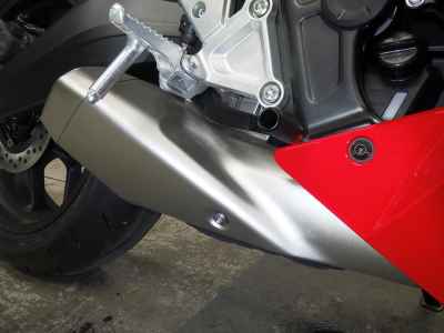 Honda CBR650R E-Clutch 2025