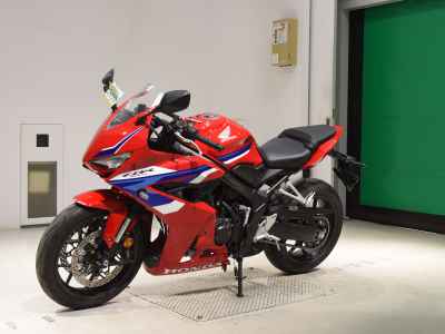 Honda CBR650R E-Clutch 2025