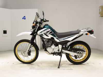 Yamaha XT250 Serow 2016